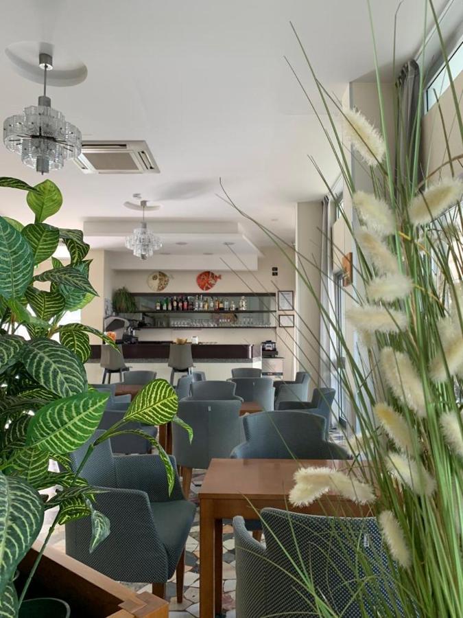 Hotel Haway Ρίμινι Εξωτερικό φωτογραφία